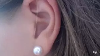 Ear to cam mp4