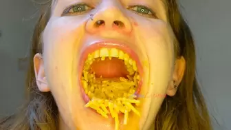 Messy spaghetti eating and LONG TONGUE