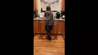 After Fucking Her Hubby Deb Fixes Dinner Wearing Her Office Skirt, Black Stockings & Cum Filled Bandolino Ankle Boots with Upskirt Views (2-4-2021) C4S