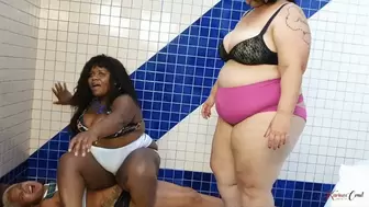 TWO SUPER HEAVY BBW DESTROYING THE HUMAN POOL ARMCHAIR - BY RENATA COLOSSOS AND MORGANA BBW - NEW KC 2021 - CLIP 2 IN FULL HD