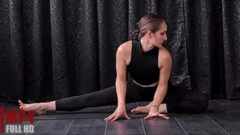 Yoga and Feet – Whiper (FULL HD)