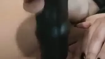 Horse dildo with creampie in pussy