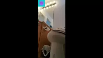 Hit Woman Uses The Toilet Three HD WMV
