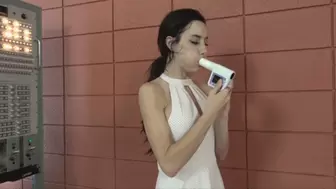 Ama Rio Tests Her Lung Capacity (MP4 - 1080p)