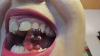 Eating candy with very sharp teeth
