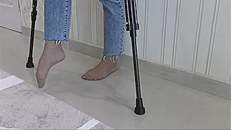 Foot on a table MP4