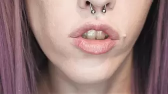 Femdom Mouth And Lip Worship [HD]