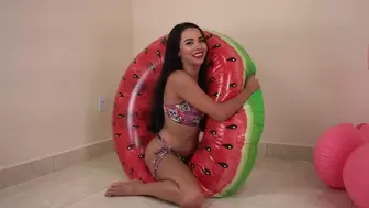 Dani Deffllate watermelon ring