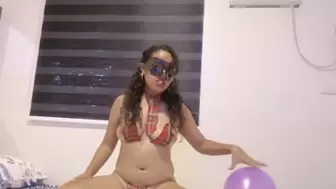 Sexy Juju Sit To Pops All Your Balloons