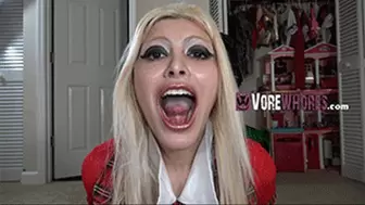 Sandra's Big Mouth and Long Tongue 1080 HD