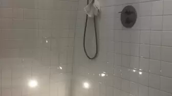 Voyeur Video of Denali Reese In Shower