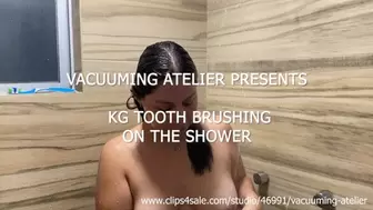 KG TOOTHBRUSHING ON THE SHOWER