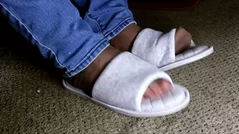 Ms Neecy - RT Nylons Toes and Soles Slipper Dip
