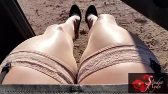 Sandra Jayde 17-09-21 Big slut in garter belt and white stockings (1080p)