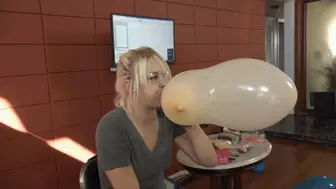 Abby Marie Evaluates Bachelorette Party Balloons (MP4 1080p)