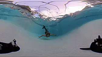 **VR 360** Underwater Mermaid Megan Jones