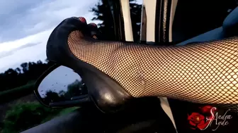 Sandra Jayde 03-08-21 Fishnet stockigns in sexy peep toes heels (1080p)