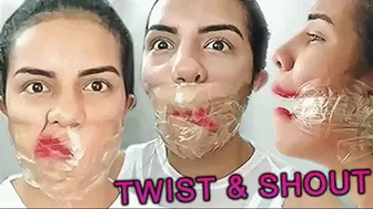 Laura, Katherine, Wendy & Maria in: Messing Up Maria's Face In A Game Of Twist And Shout! (mp4)