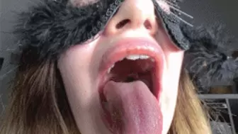 VR180 - Dana's Sexy Mouth and Tongue