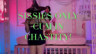 Sissy Sara has her first Sissygasm in chastity
