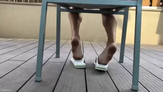 FLIP FLOPS HAVAIANAS SANDALS SHOEPLAY ON A BALCONY - MOV Mobile Version