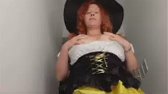 Witchy Halloween Costume makes your GF turn into a HORNY GIANTESS! Growth Fetish, Masturbation, Giantess, Fishnet Tights Destruction WMV 720