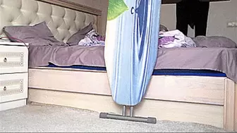 sit on the ironing board mp4