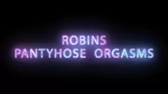 Robins Pantyhose Orgasms in Bed