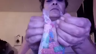 Holiday Vore Upclose Mouth Chewing Teeth & Tongue Fetish Latina milf giantess lola turns her step family into tiny gummy people to have a chewy feast on them big belly show Theres only one way out for them Toilet Burp & FARTS Fetish Cam