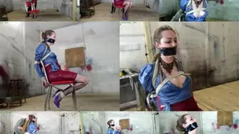 Tall leggy Dominatrix tied to a chair with a single length of heavy gauge rope (MP4 SD 3500kbps)