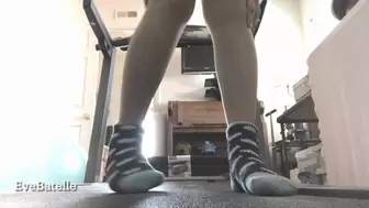 Chubby Treadmill Walk Turns To Toilet Cramps