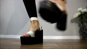 Hard stomping dance in platform shoes WMV