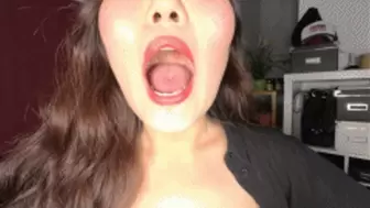 VR180 - Ailin's Mouth & Tongue