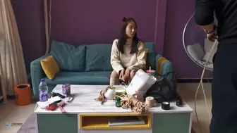 The bondage tickling experience of the girl in cotton socks on the sofa(Chinese model CaiWen)