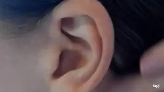 Earlobe and earings to cam No sound No audio mp4