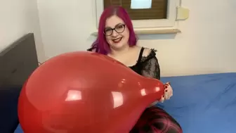 Custom: Blowing up and deflating a 17 inch balloon
