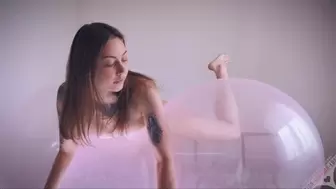 [Lustica 110] Nude diving into pink Wubble Bubble LD