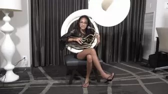Honey Dew Tries Out the Sousaphone (MP4 - 1080p)