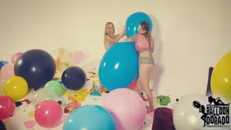 Pati and Regi - XXL Balloon Masspop Part 3 of 3 HD Version