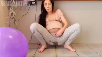 Desperate Pregnant Birthing Class Results in Pissing My Leggings WMV