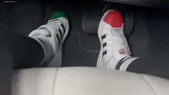 JESS DRIVING A CAR IN NEW SNEAKERS - MP4 HD