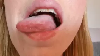 Face licking POV
