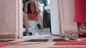 The Hit Woman Toilet Fetish Pt2