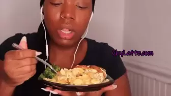 Eating Dinner with My Mouth Open - Teeth fetish, mouth fetish, chewing, eating, vore - 1080 MP4