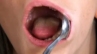 Mouth Tour With Teaspoon HD-1080