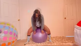 Bouncing on my dildo hopper ball until I cum