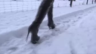 walking with 7 Inch platform overknee boots on snow and ice - full clip - (1280x720*wmv)