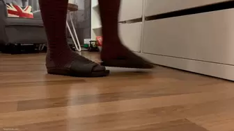 OLD SOCKS AND STINKY WORN SLIPPERS - MOV Mobile Version