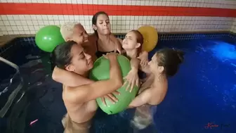 THE BALLOON PARTY 5 GIRLS IN THE POOL - NEW KC 2022 - CLIP 6 IN FULL HD