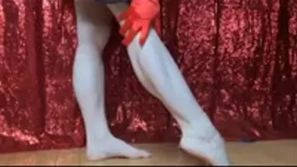 Calf Muscle Tease for Valentines Day MP4 640